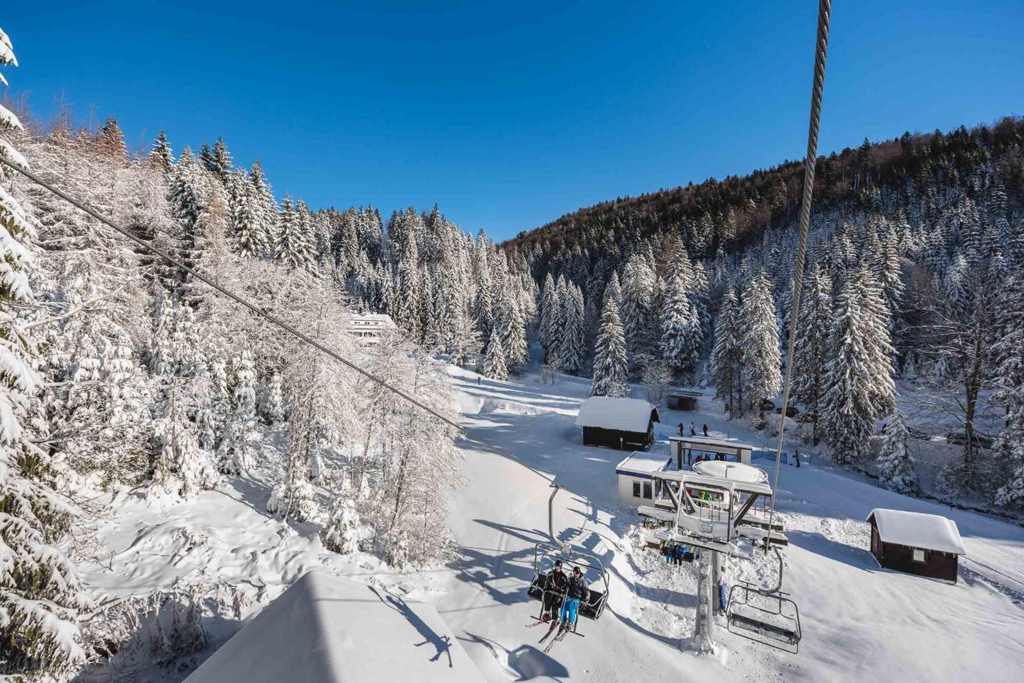 Apartments Rogla Jurgovo - Ski In Ski Out Lukanja Exterior photo